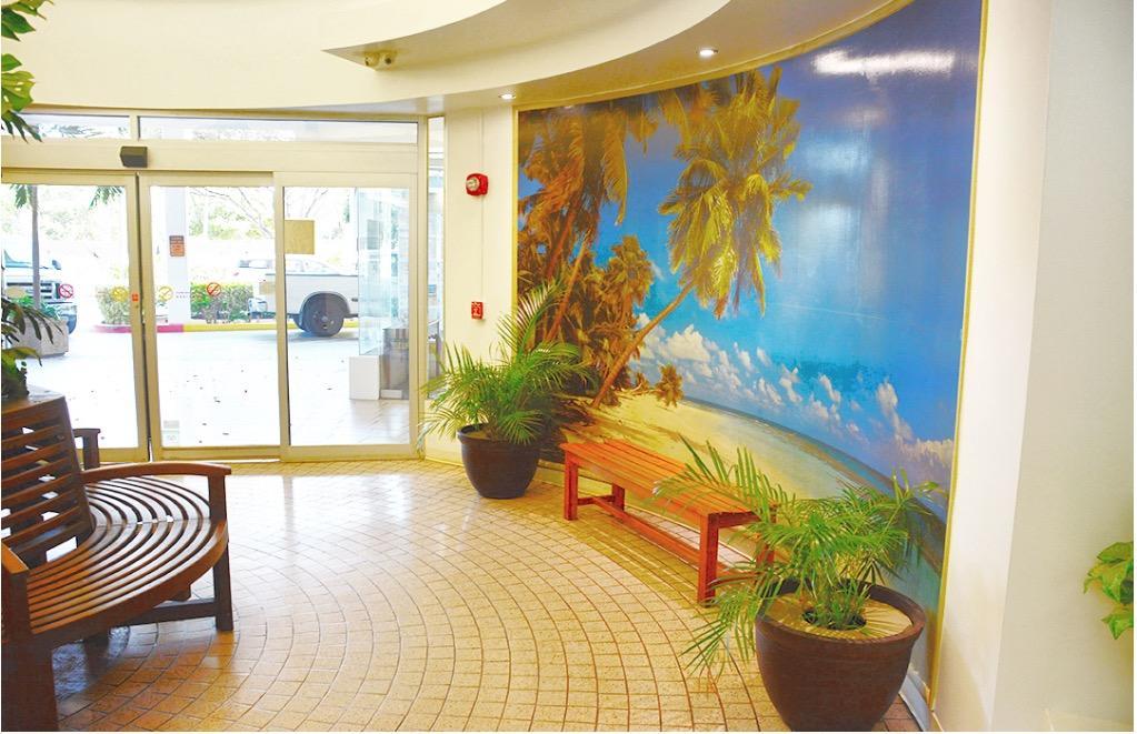 Gem Of Waikiki At Inn On The Park Honolulu Bagian luar foto