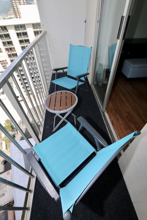 Gem Of Waikiki At Inn On The Park Honolulu Bagian luar foto