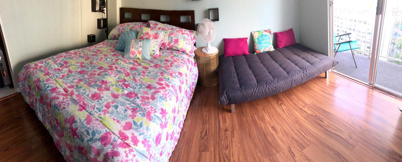Gem Of Waikiki At Inn On The Park Honolulu Bagian luar foto